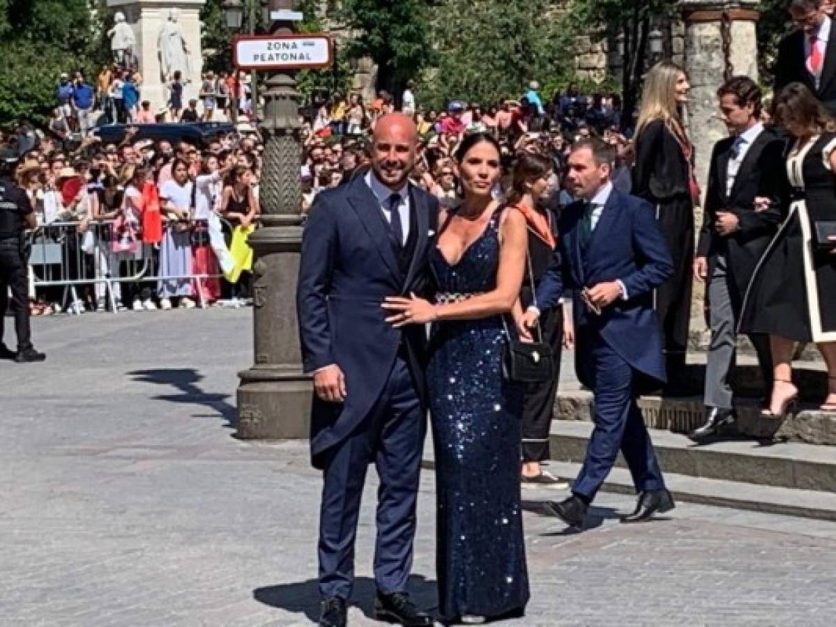 Con invitados de lujo: Las imágenes de la boda de Sergio Ramos y Pilar Rubio