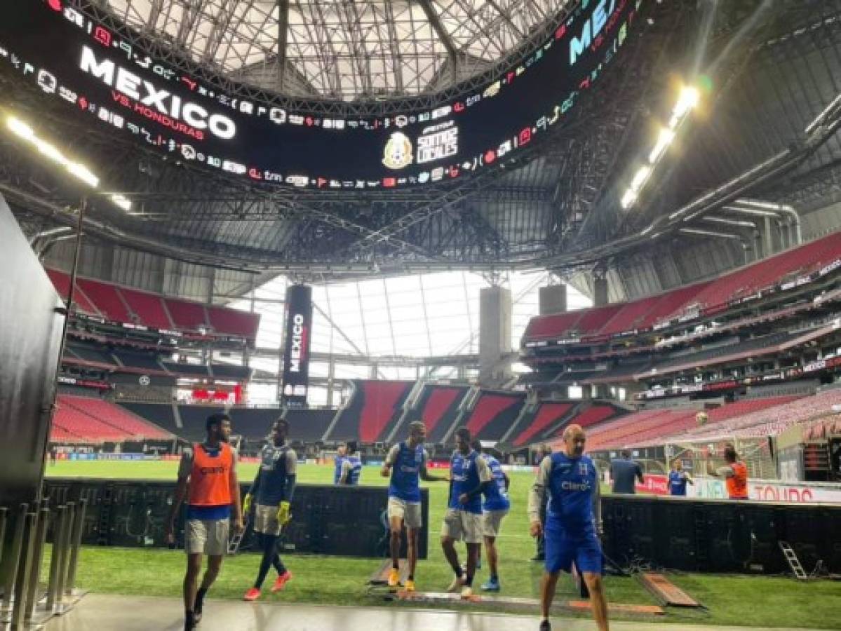 ¡Selfie, masaje y el camerino de la 'H'! Así fue reconocimiento de cancha de Honduras y México en Atlanta