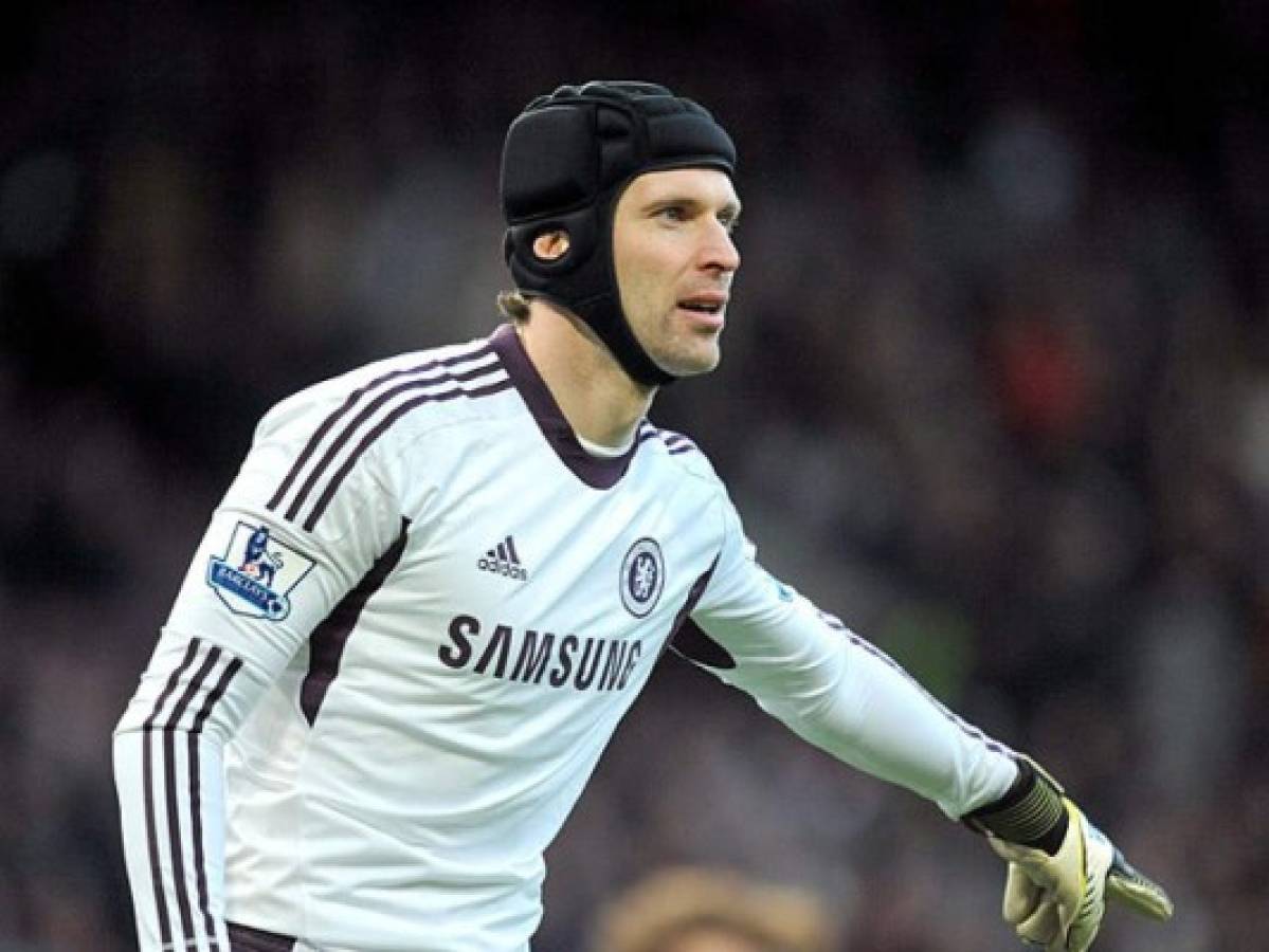 Así fue su debut: Petr Cech, de portero de fútbol a arquero de hockey sobre hielo