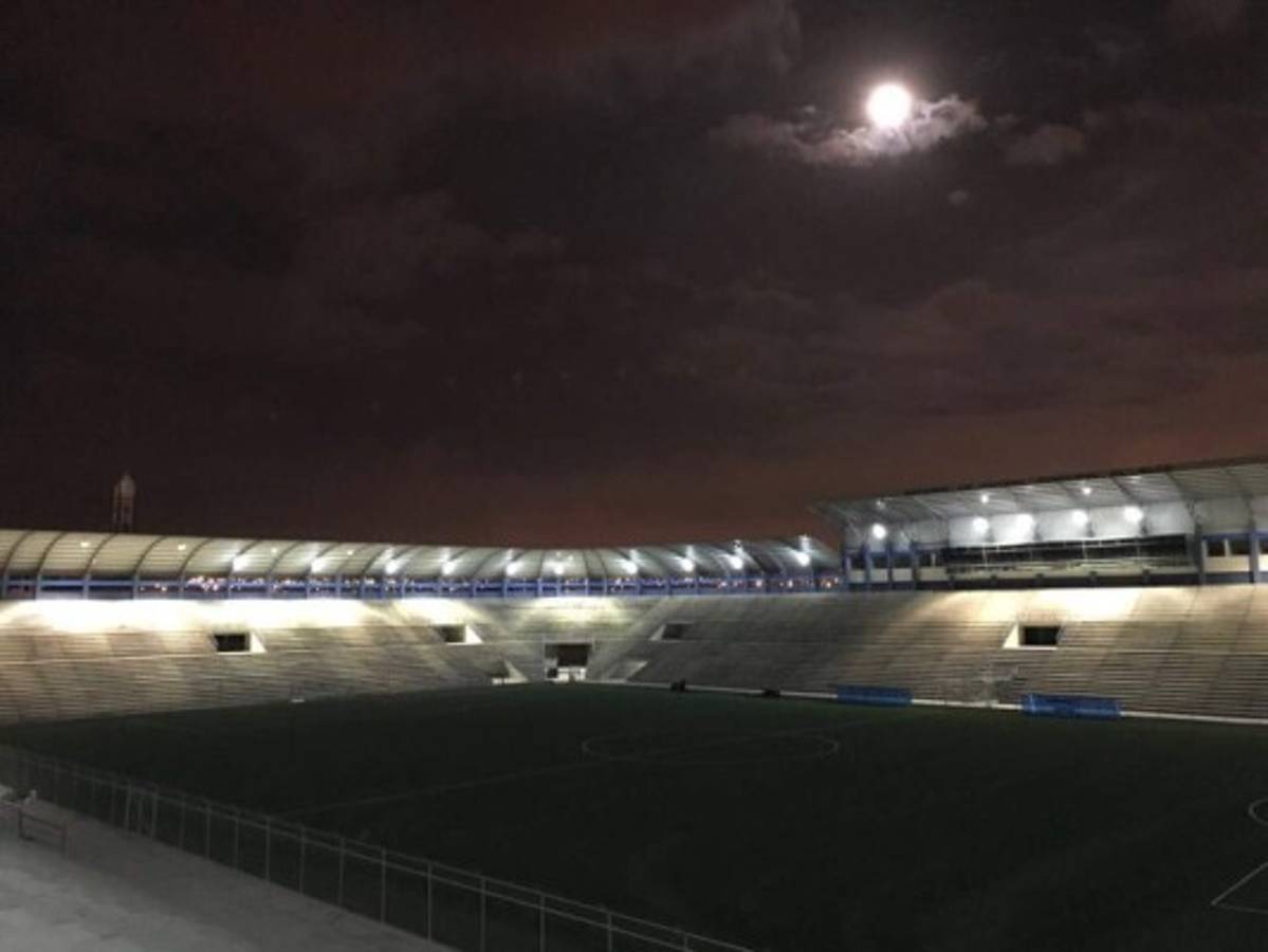 ¡Impresionante! Así es el nuevo estadio más elevado del mundo y que está en Bolivia