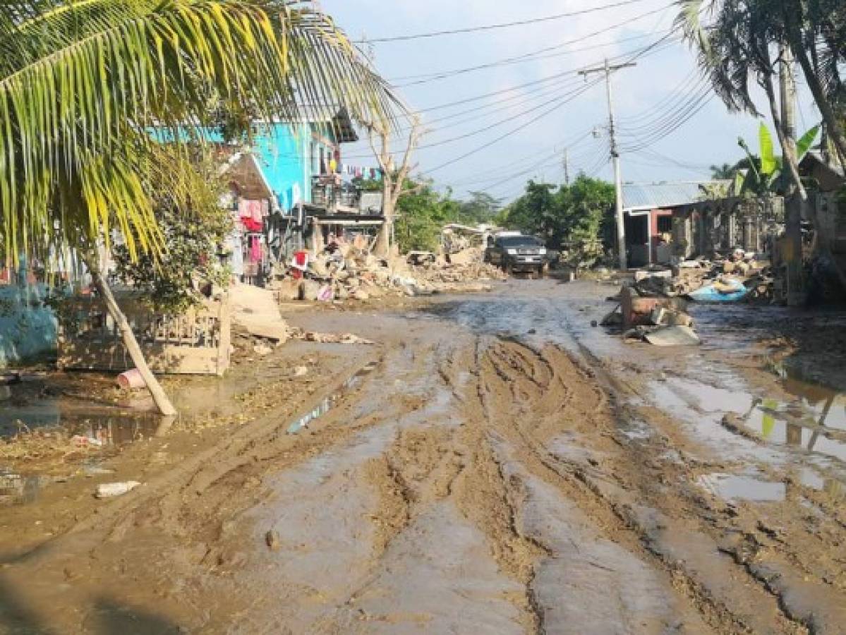 Así se encuentran las colonias de La Lima y Chamelecón tras el huracán Eta