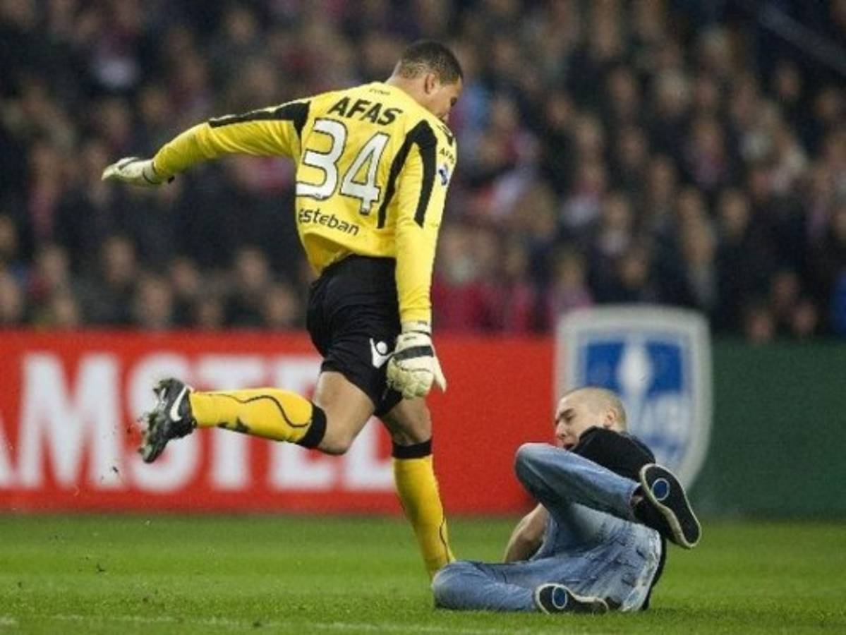 ¡Hasta secuestros! Los futbolistas que perdieron la cabeza y agredieron a aficionados