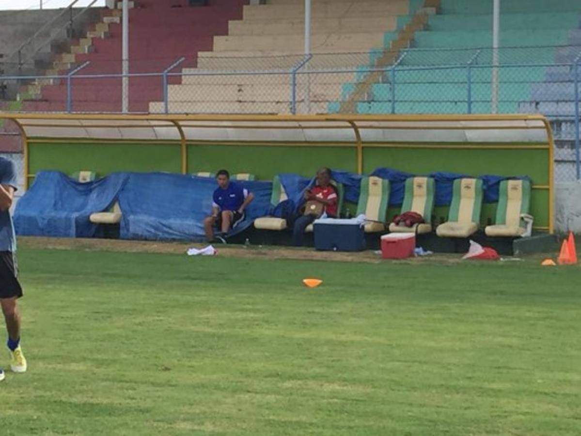 Olanchito pone mano en su estadio para que Social Sol vuelva a Primera