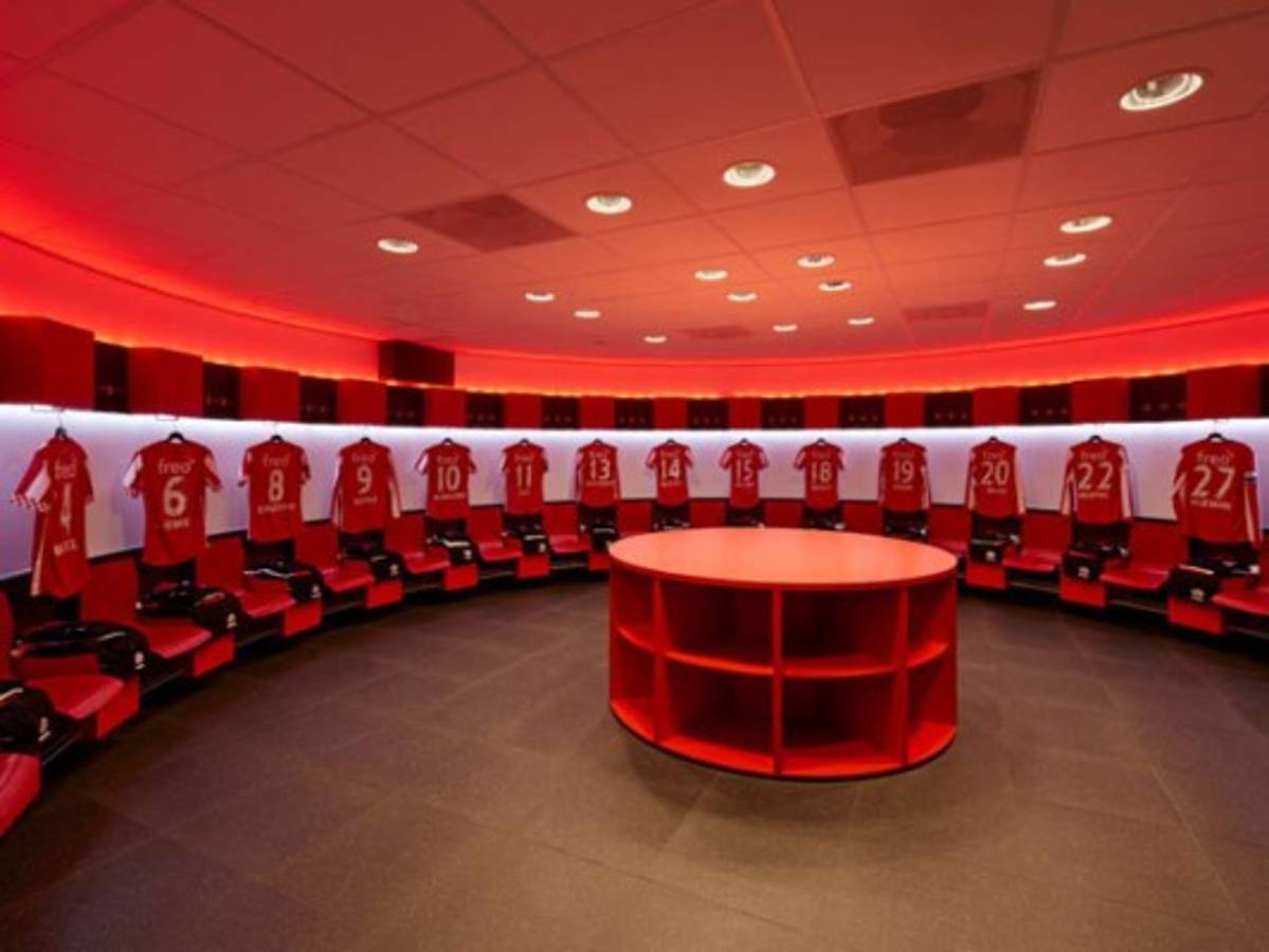 Los vestuarios más sorprendentes de grandes equipos por el mundo