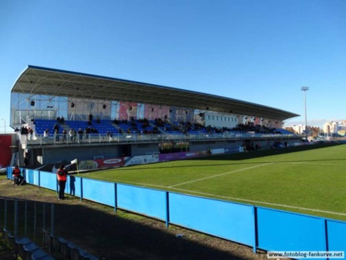 Así es el diminuto estadio en el que jugará Real Madrid en la Copa del Rey