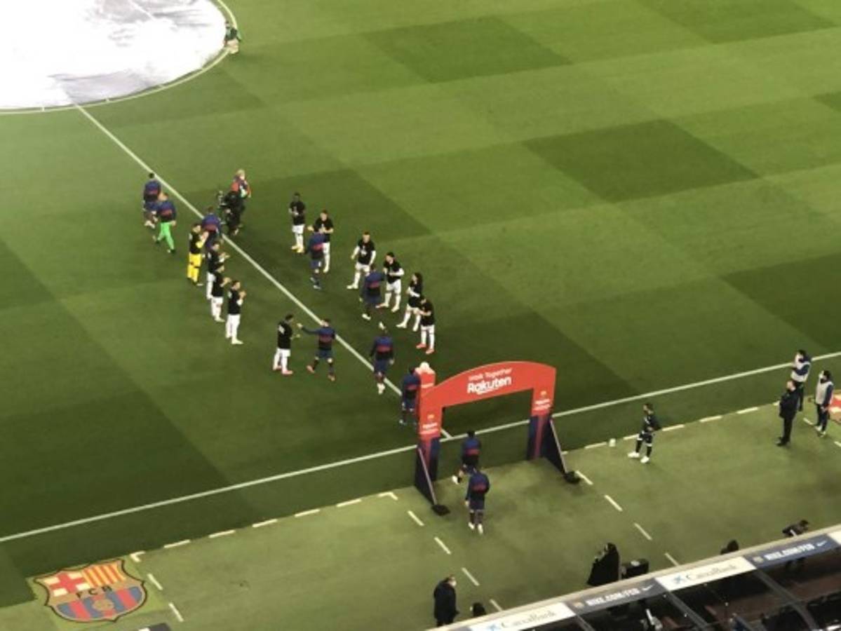 La reacción de Messi durante el pasillo y luego marca un golazo y se va festejarlo con el recogepelotas