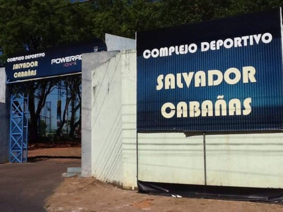 La triste vida de Salvador Cabañas una década después del atentado en México