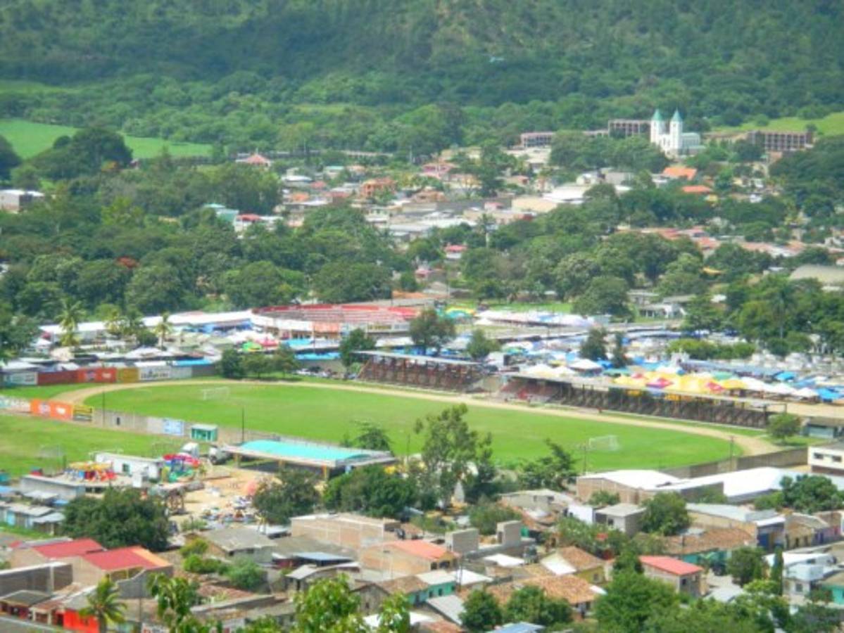 Los raquíticos estadios en donde se juega la Liga de Ascenso de Honduras