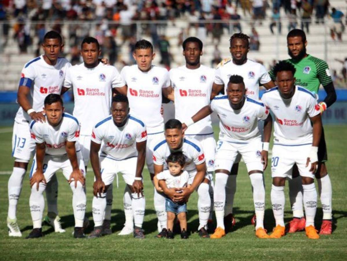 ¡Reestructuración brutal! Olimpia, 11 bajas confirmadas y tres más por salir