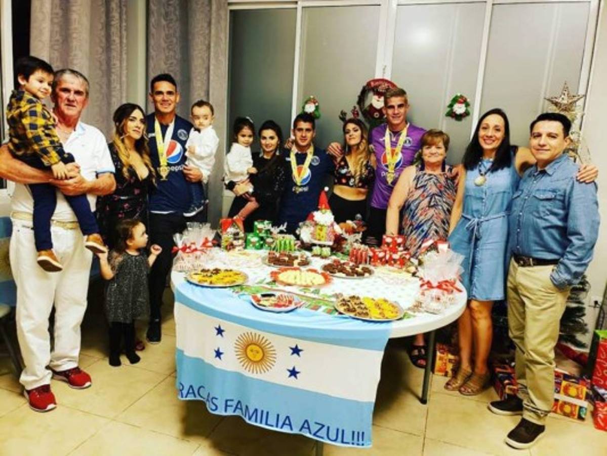 ¡En familia! Así recibieron la navidad los futbolistas hondureños