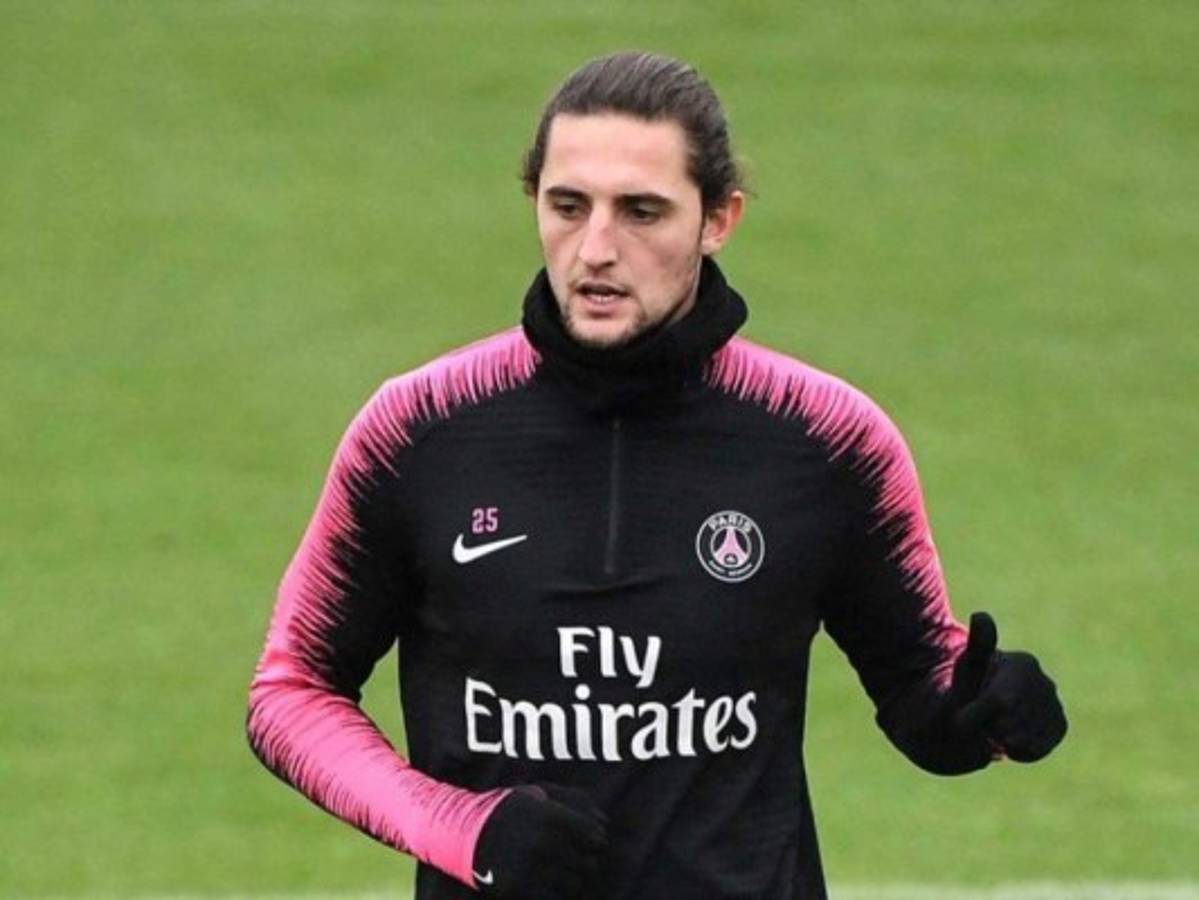 Mercado: Navas se ofrece a gigante de Europa; Millonada del Barcelona por goleador