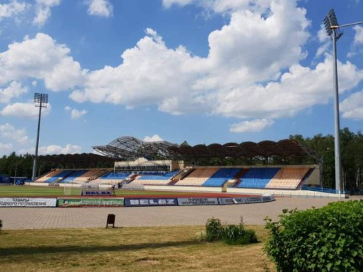 ¡Pequeño y humilde! Así es el estadio Torpedo, recinto que albergará el amistoso Honduras vs. Bielorrusia