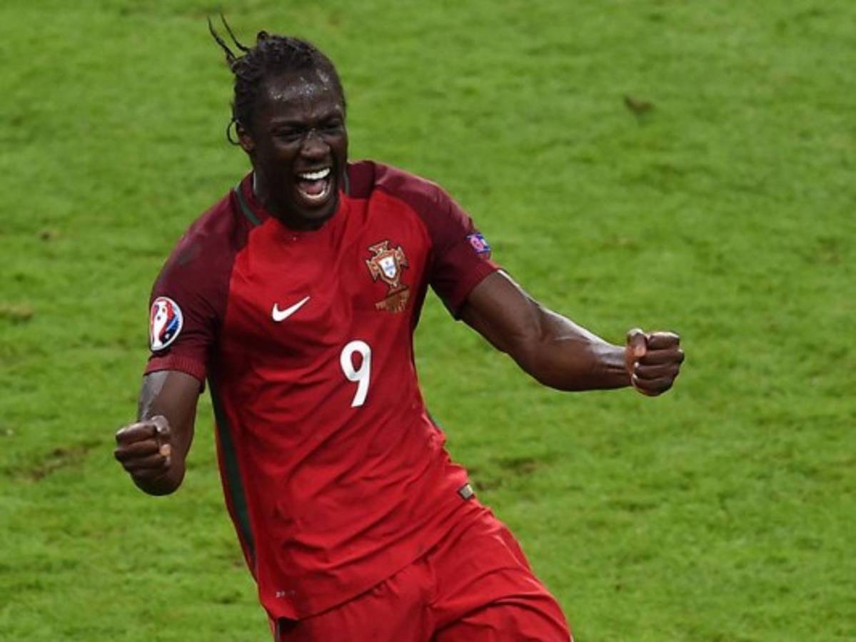 Miguel Layún y América calientan el mercado, Suárez se irá del Barcelona