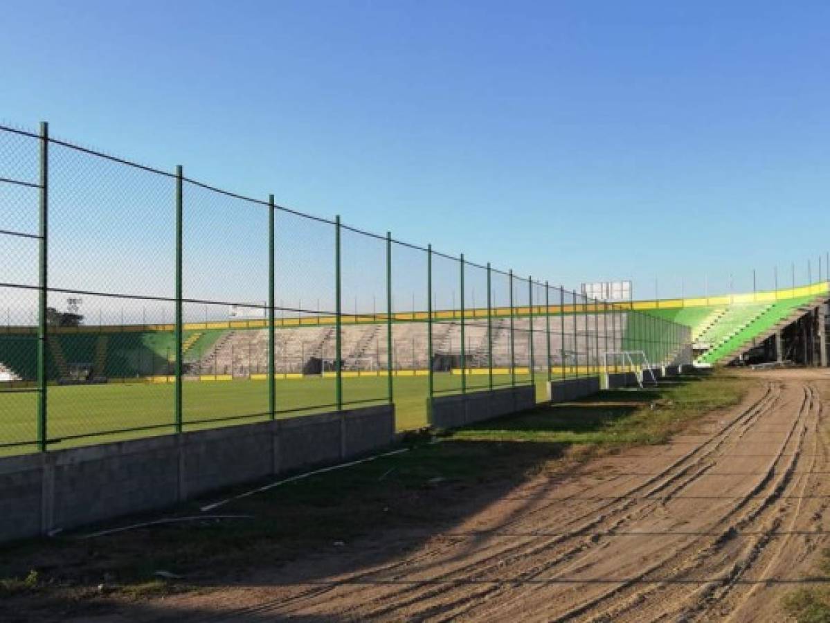 Parrillas One anuncia que está instalando sillas en las graderías al nuevo estadio