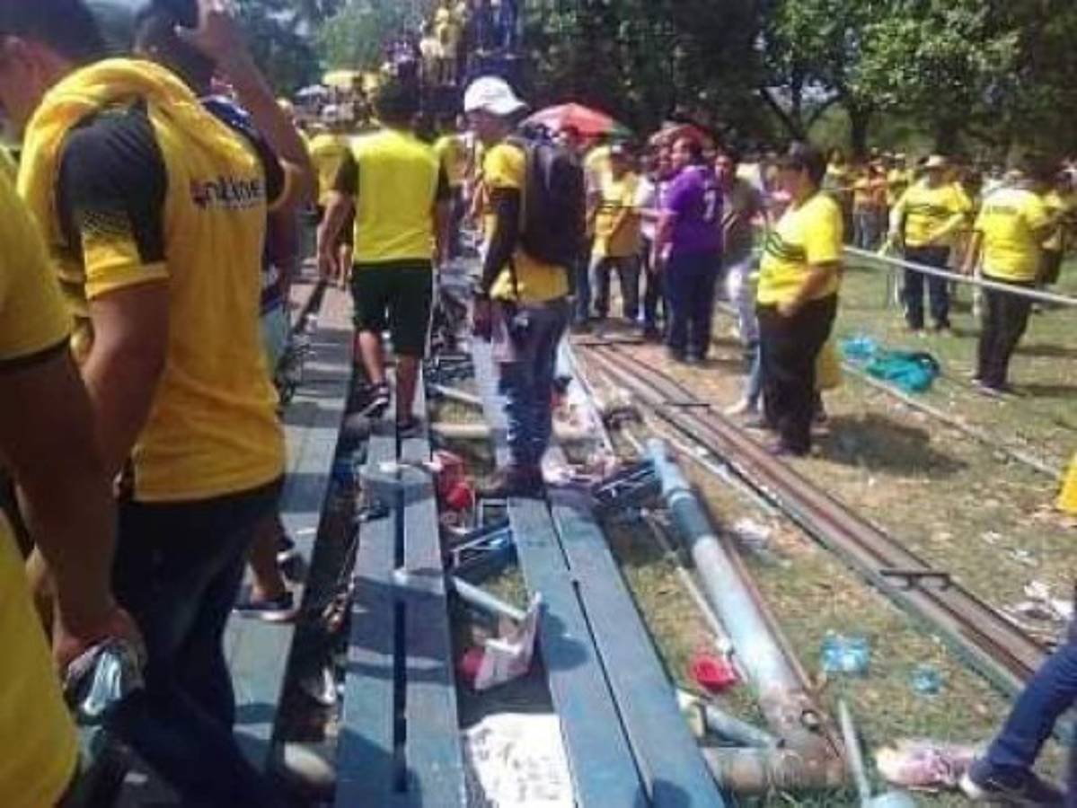 Colapsa gradería previo a juego de semifinal en Segunda División de El Salvador