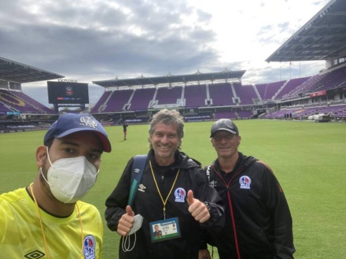 ¡Habitación de Arboleda y una linda vista! El interior del Olimpia previo a choque contra Montreal Impact