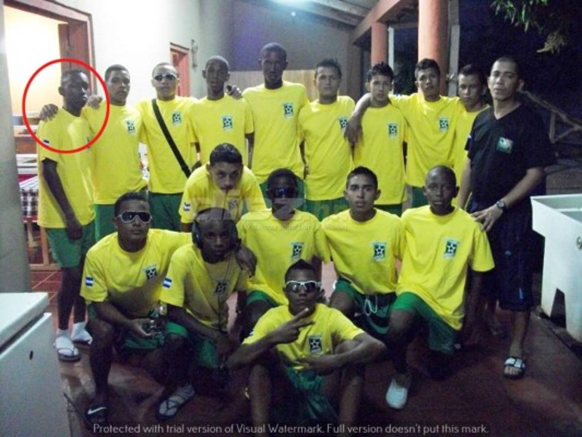 ¡Inéditas! Así fue el inicio de Alberth Elis en el fútbol en Puerto Cortés cerca del Platense