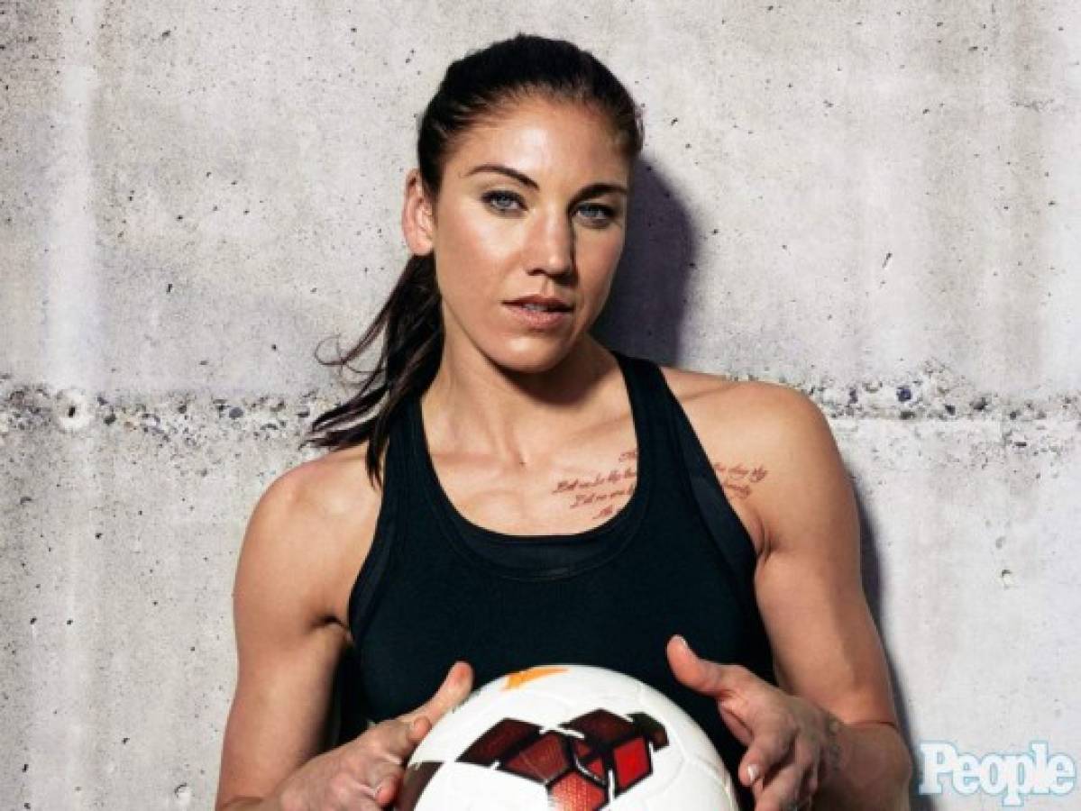 La novia de Roger Espinoza y una hondureña entre las futbolistas más bonitas del mundo