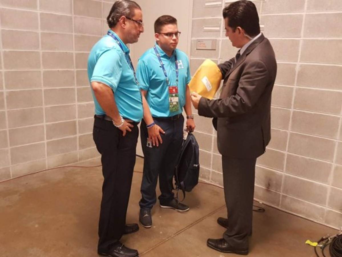 NO SE VIO EN TV: Penoso lo que sucedió al finalizar juego Honduras-Guayana Francesa