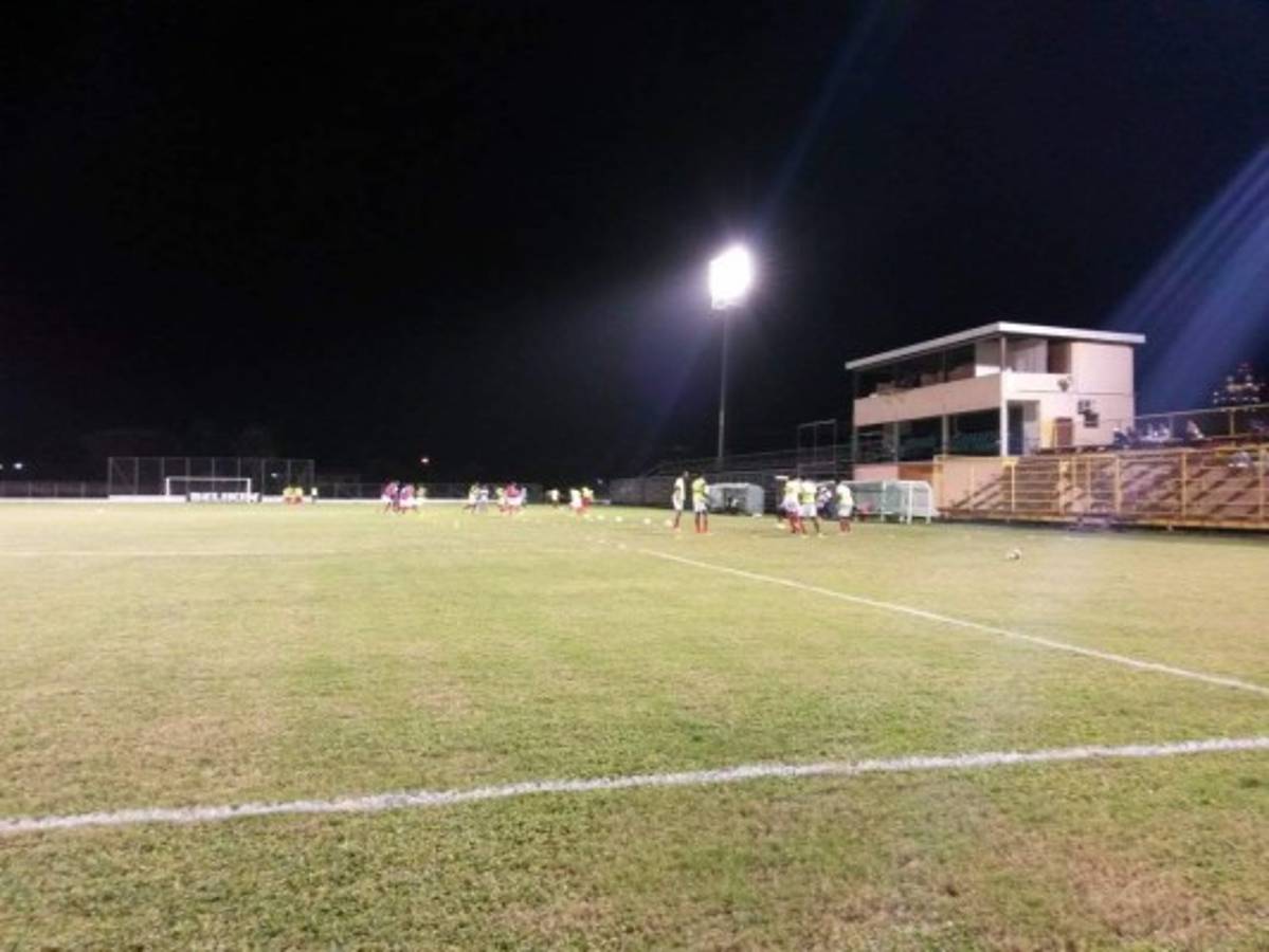 Este es el FBB Stadium de Belmopán donde Honduras jugará con Belice
