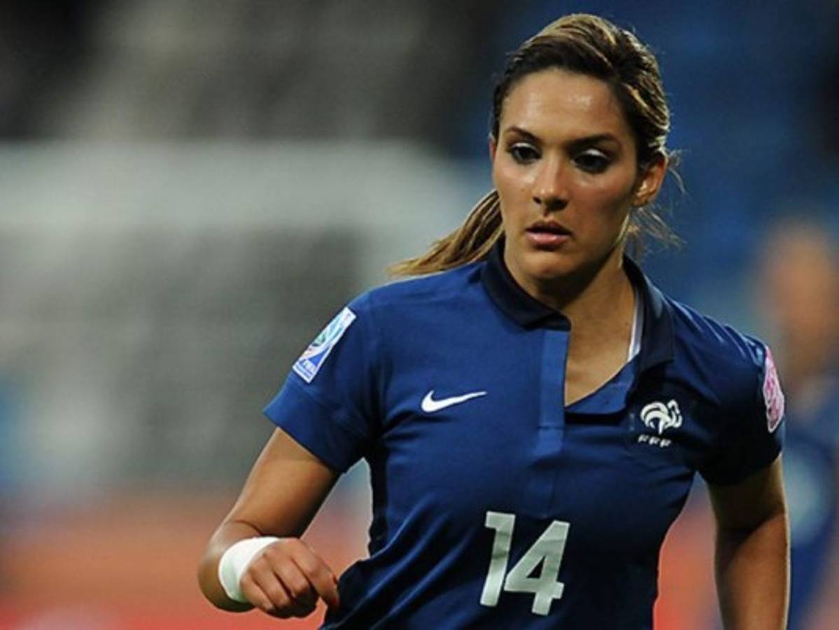¡Belleza francesa! Louisa Nécib la guapa ex futbolista gala que enamora a cualquiera