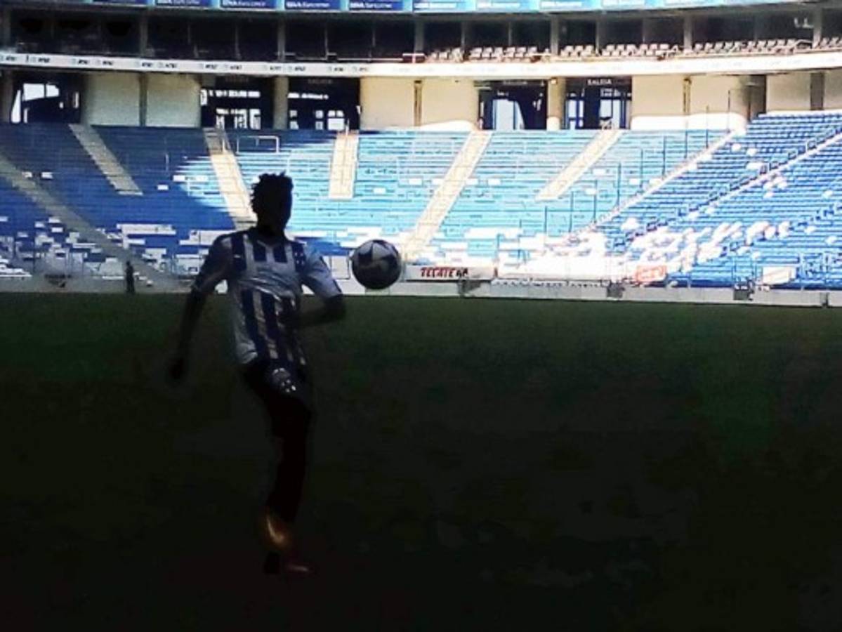 Así fue la presentación de Alberth Elis con el Monterrey de México  