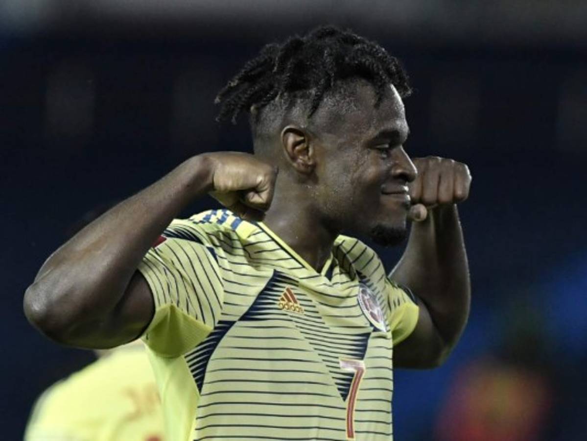 NO SE VIO EN TV: Así fue captado Neymar en la paliza de Brasil y la triste foto de Arias