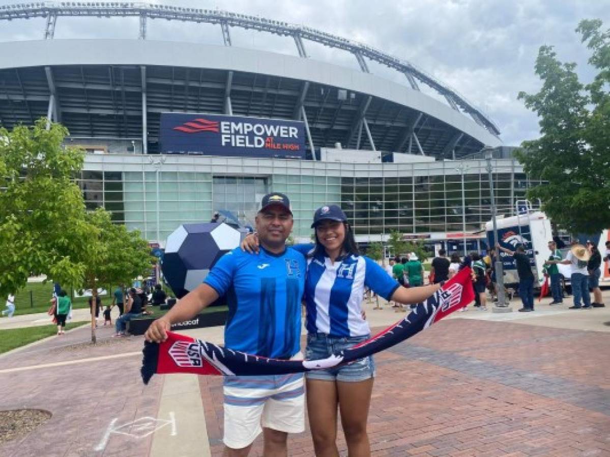 Así se vive el ambiente previo al Honduras-Costa Rica en Denver: Familia de jugador de la H presente