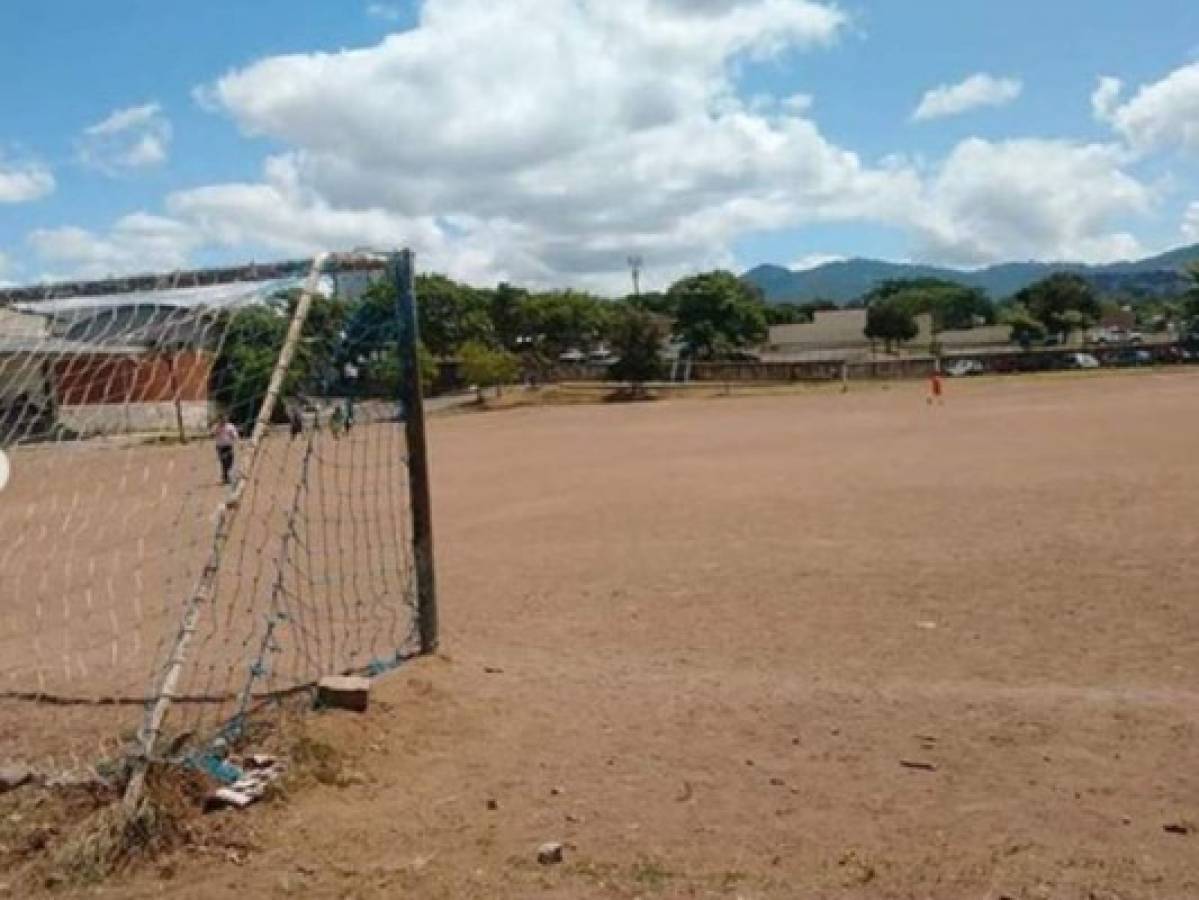 Juan Mejía, de las canchas de tierra a un cazagoles convocado a la selección de Honduras