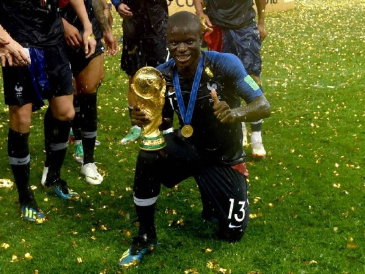 La dura historia de N'golo Kanté: recogía basura mientras Francia celebraba el Mundial del 98