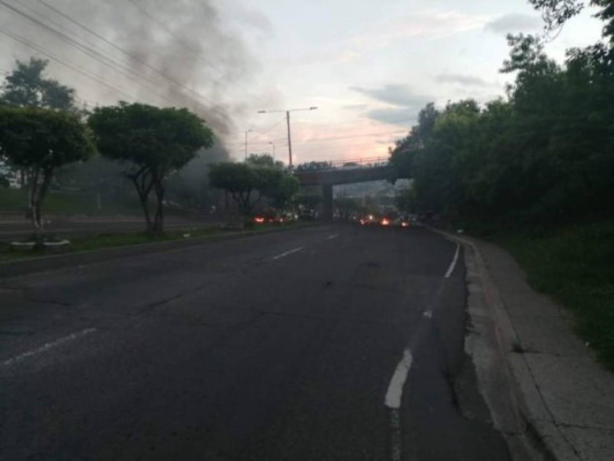 FOTOS: Hondureños salen a protestar en varias ciudades del país