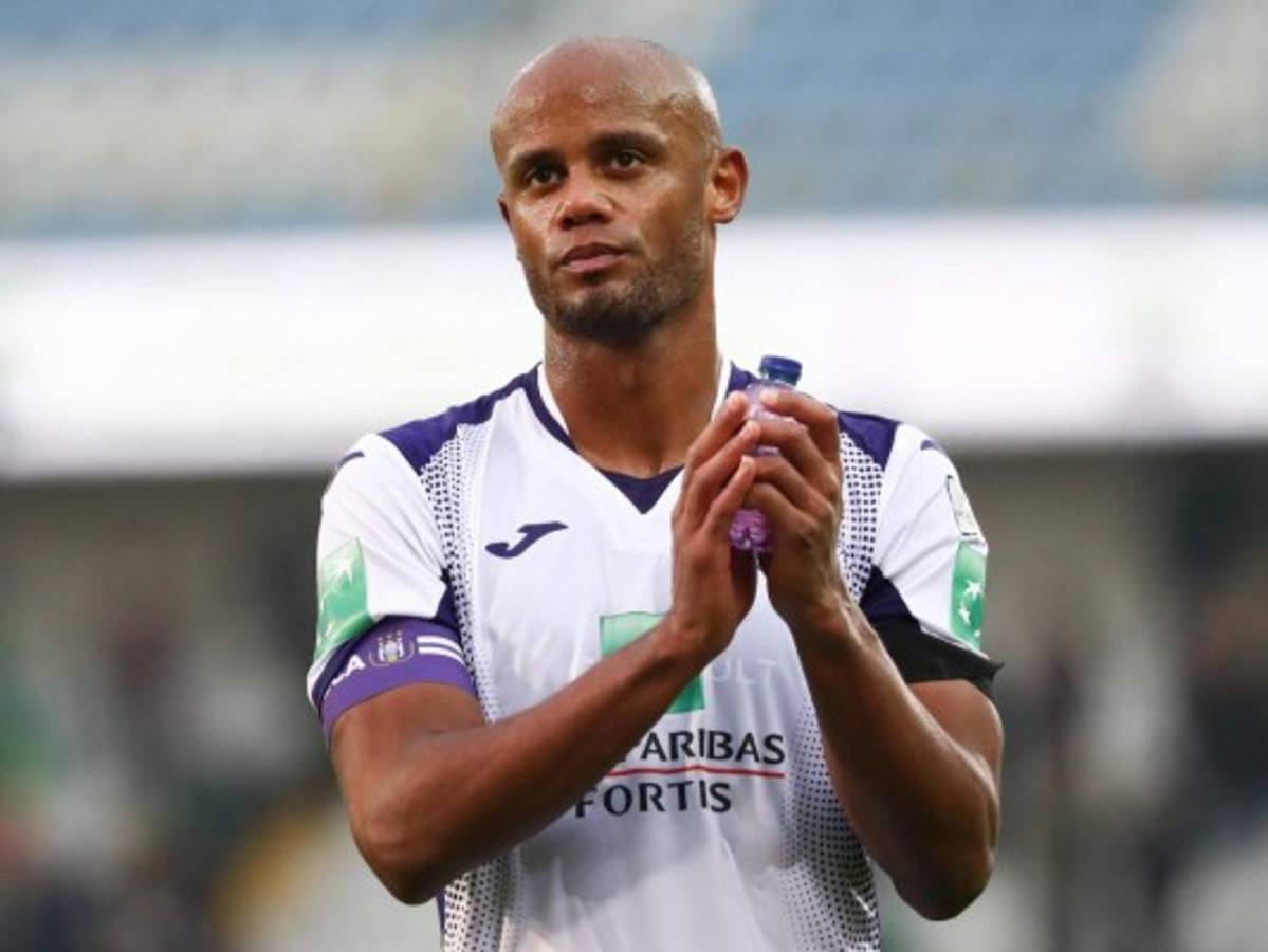 Mercado: La bomba de Messi en el Barcelona, Juventus perdería a otro crack y Neymar aparece en acción