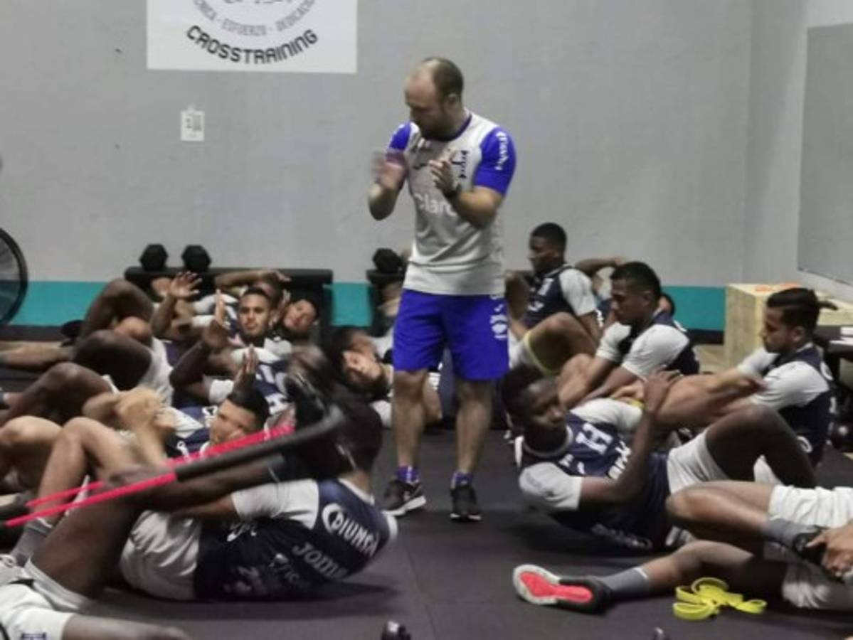 Honduras inicia los entrenamientos de cara a los juegos con Martinica y Trinidad y Tobago