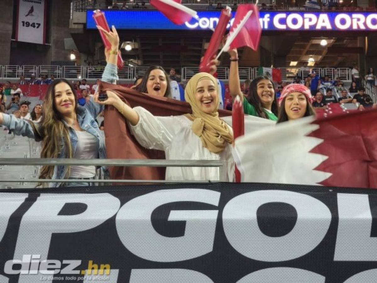 Un hondureño con una mexicana: Las bellas chicas que deslumbran en el State Farm Stadium