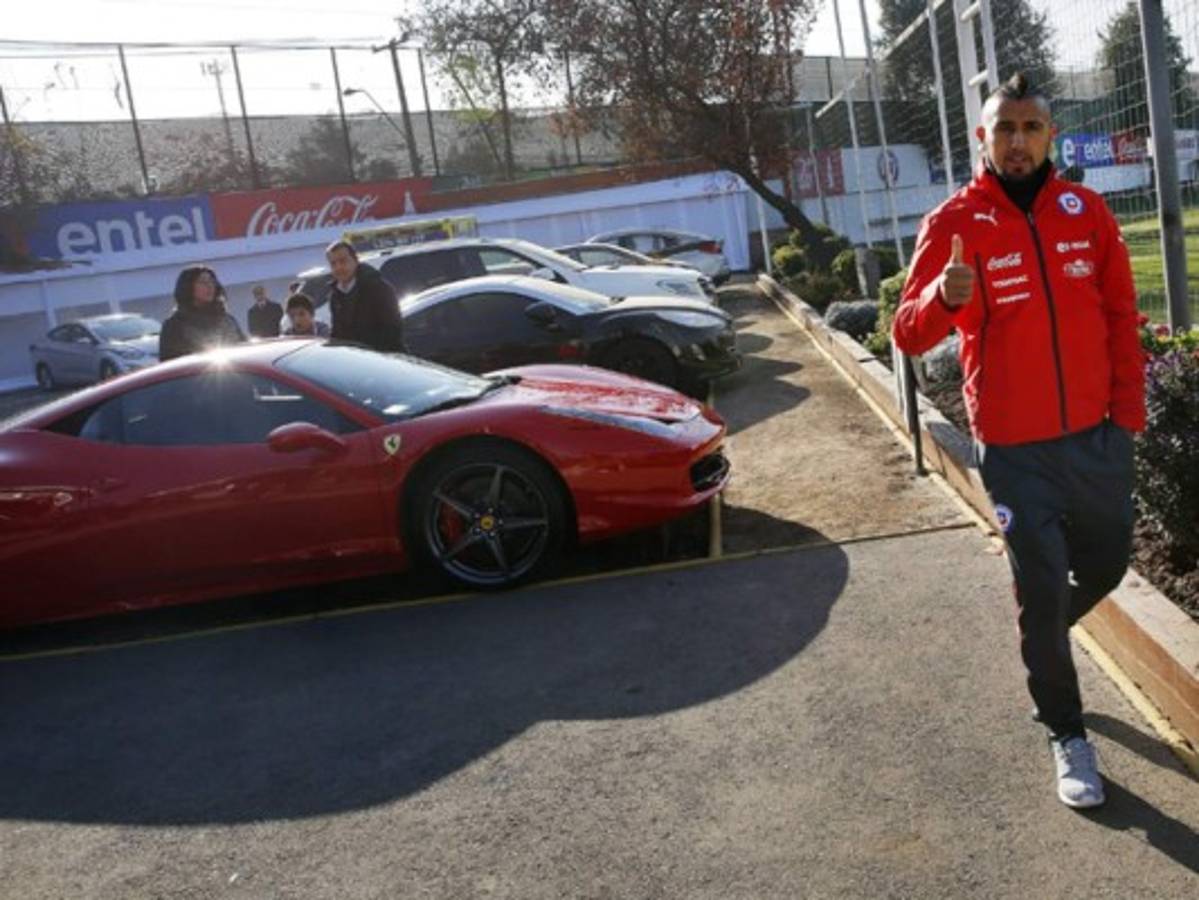 FOTOS: Los futbolistas cazados por 'meterle la pata' al acelerador