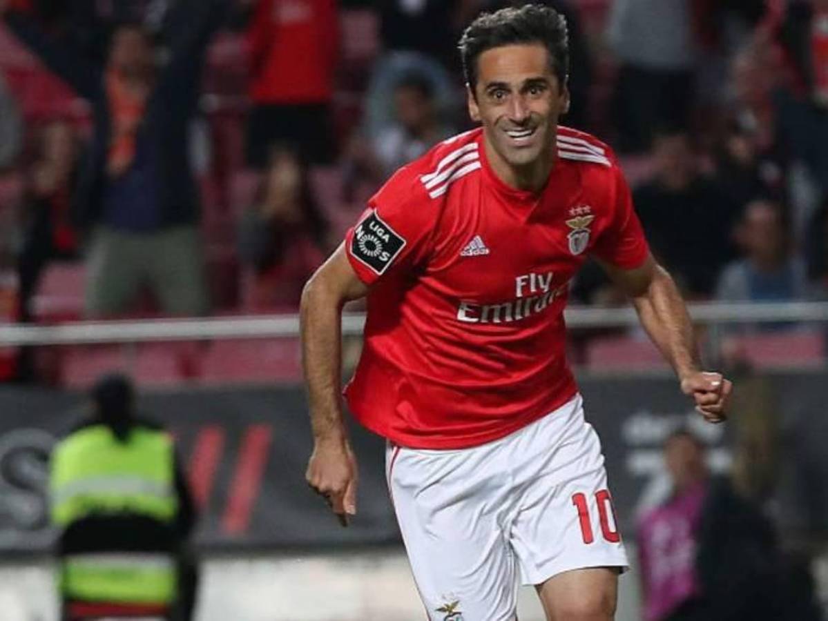 De goleador de la Liga Española a terminar en una farmacia casi inválido: “Me pusieron 42 inyecciones, hoy no aguanto”