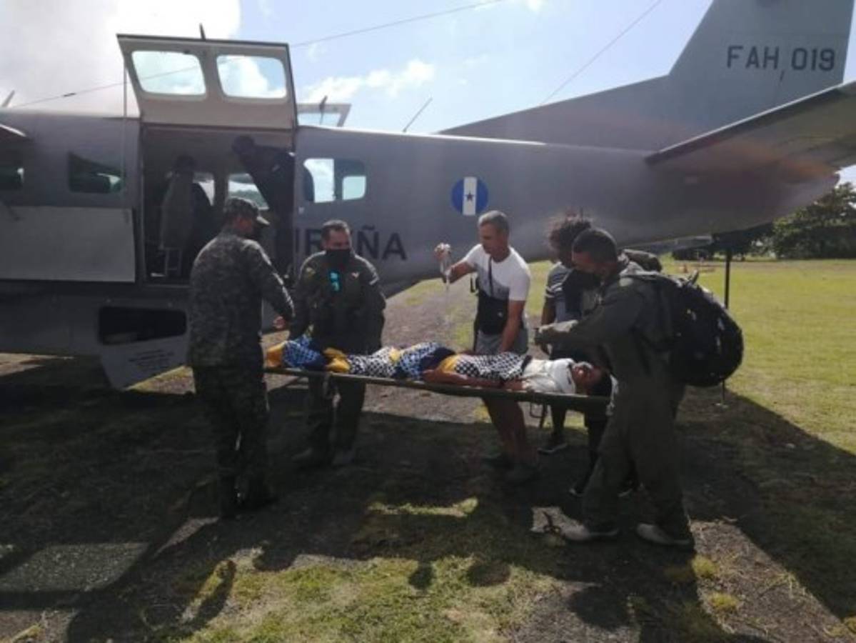 ¡Apocalíptico! Imágenes dolorosas de la devastación que dejó el incendio que arrasó la isla de Guanaja