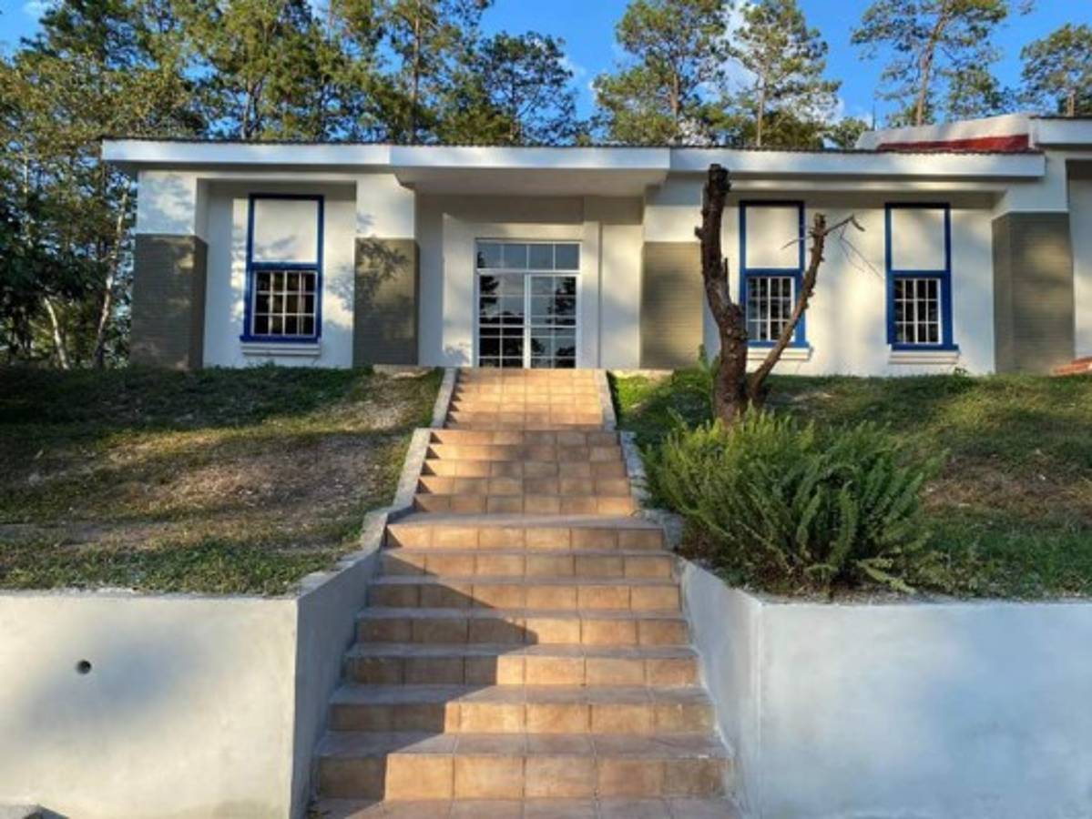 Fenafuth retomó los trabajos de remodelación del hotel de la Selección de Honduras en Siguetepeque