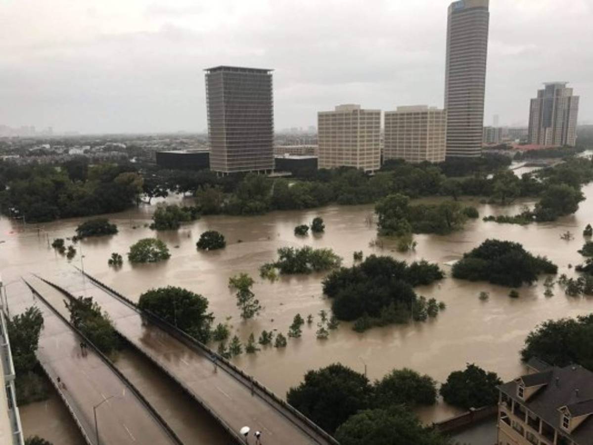 INFORME ESPECIAL: Impactantes fotografías de las inundaciones del huracán Harvey en Houston, Texas