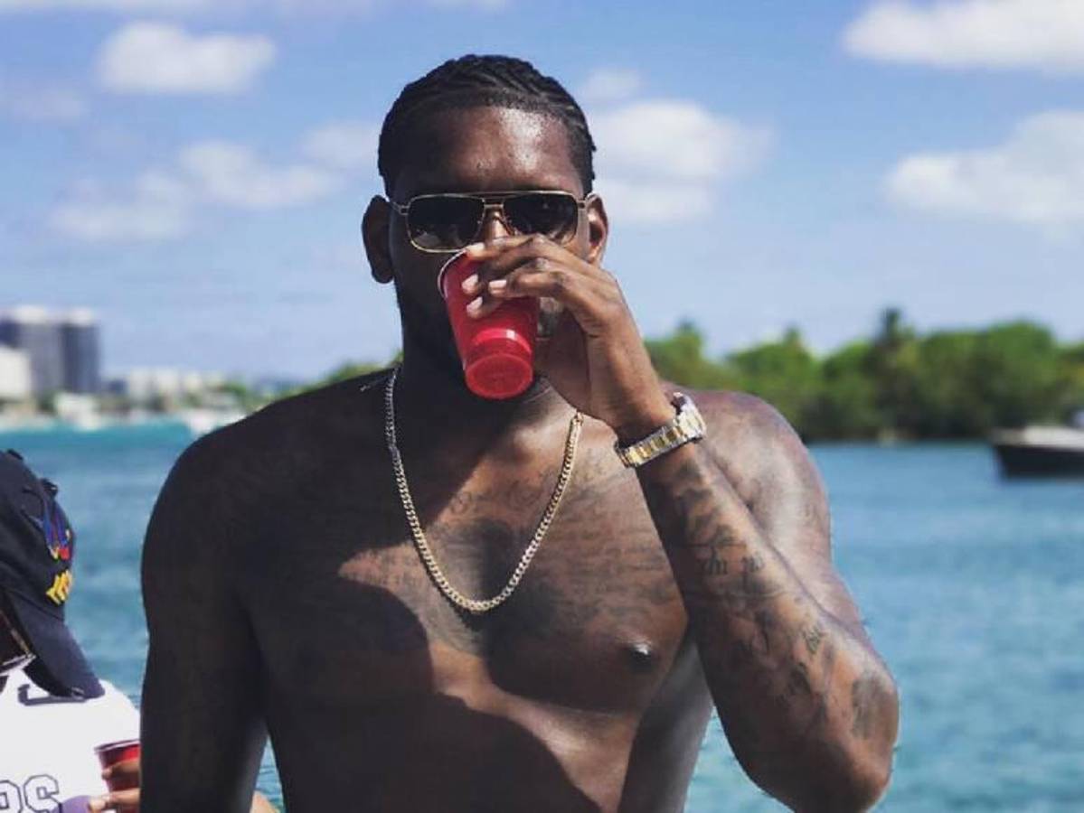 De jugar en el Arsenal de la Premier League a la cárcel: este fue el motivo de su detención en Inglaterra