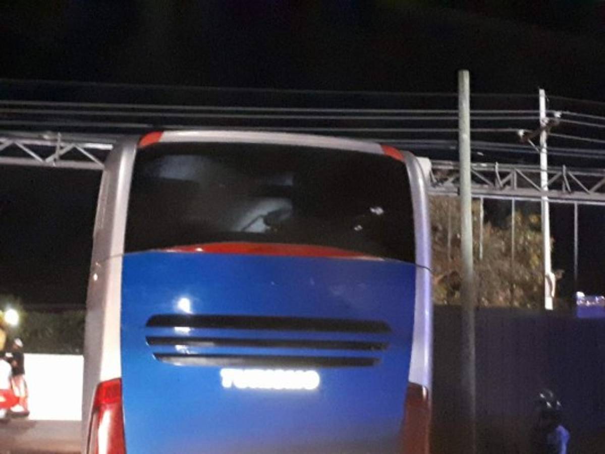 FOTOS: Así quedó el bus del Marathón tras ataque sufrido en Comayagua