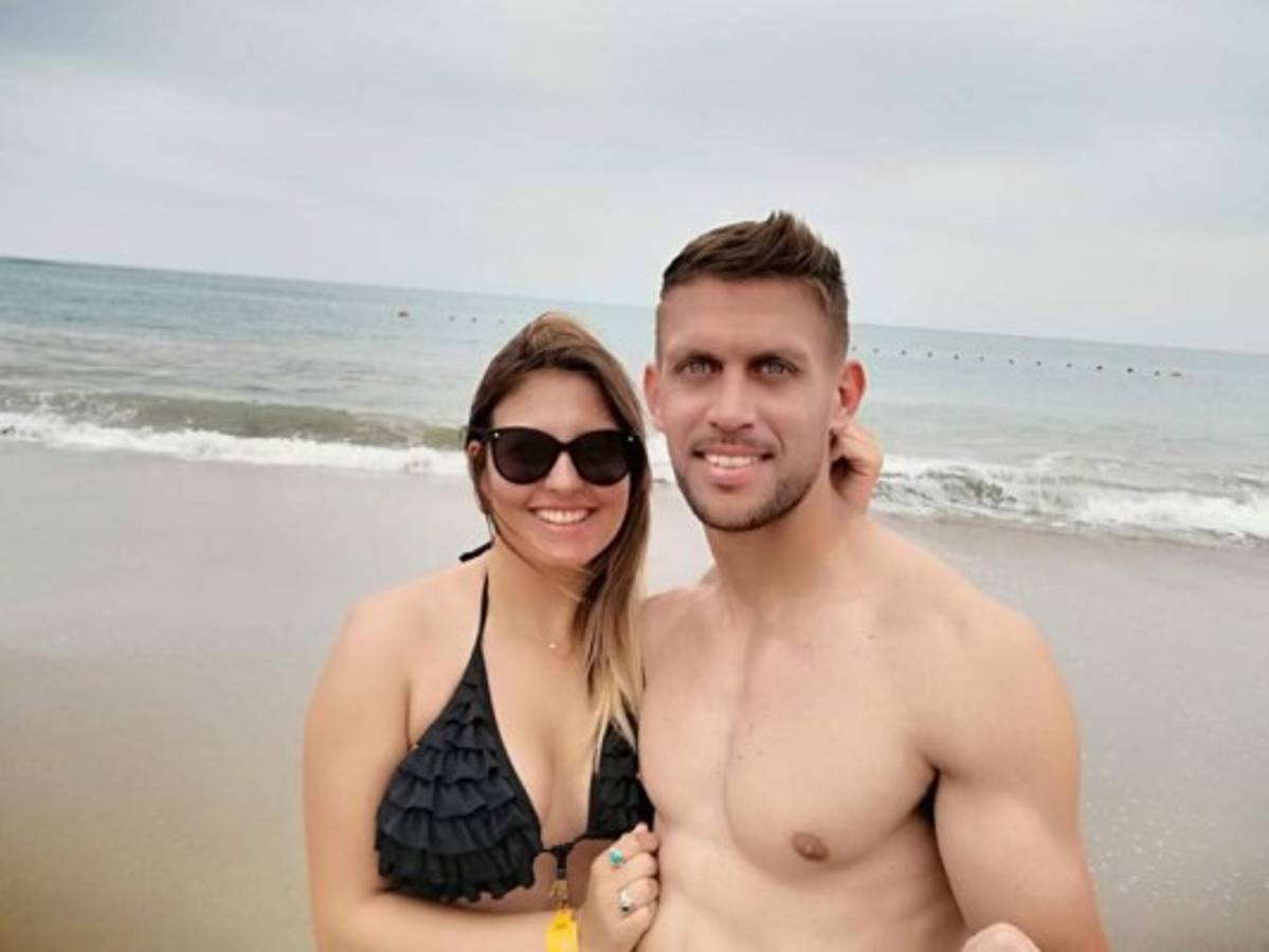 Magali Sanjurjo, la bella licenciada que enamoró al jugador del Olimpia Guillermo Chavasco