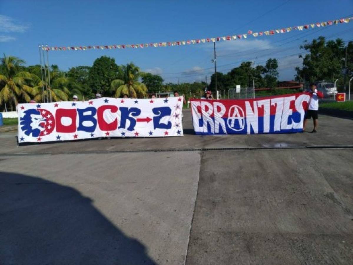 Invasión merengue en Guatemala: La Ultra Fiel se toma la capital chapina para apoyar a Olimpia