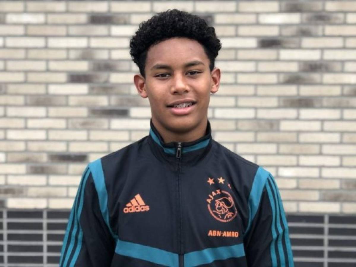 Otra tragedia en el Ajax: Así era Noah Gesser, la promesa de club que murió junto a su hermano