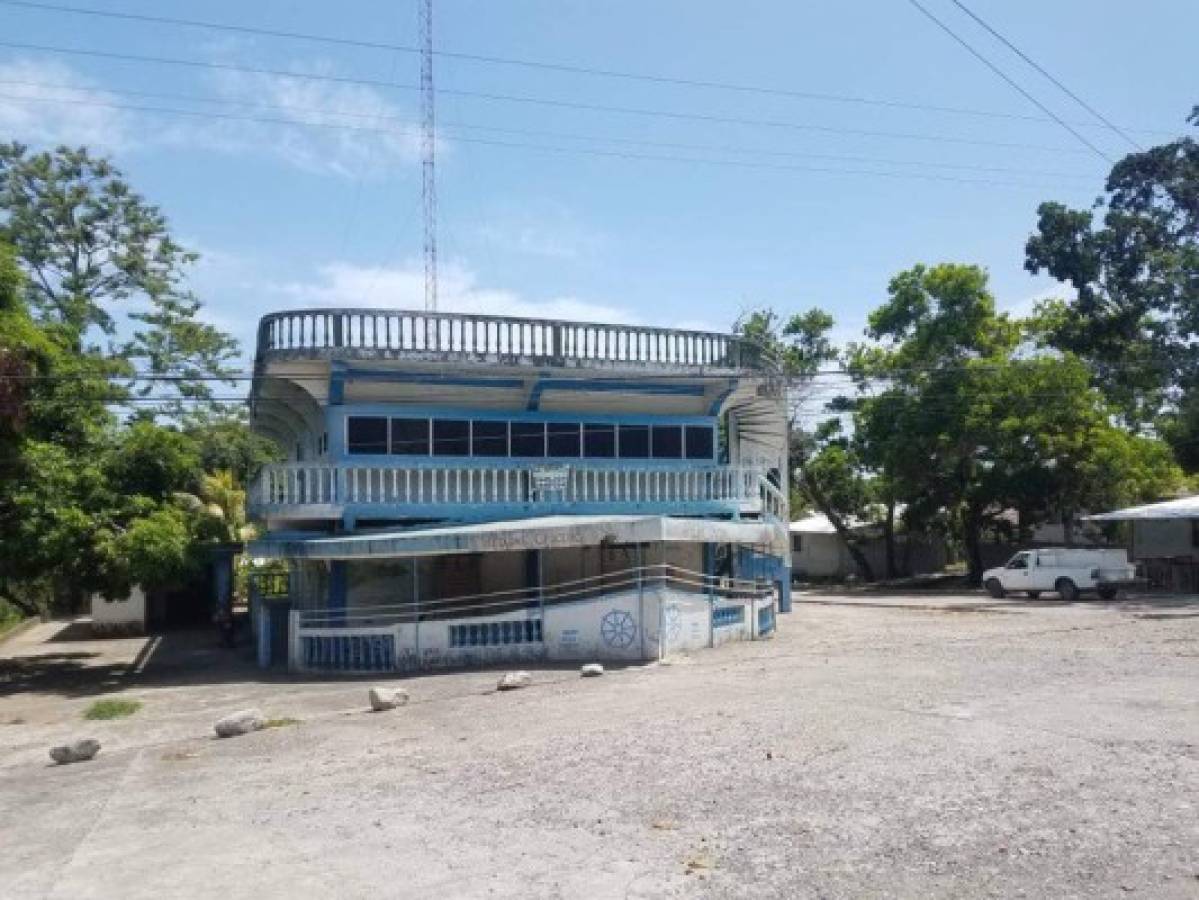 Sambo Creek, el pueblo garífuna que adoptó y sacó a 'Pery' Martínez de las calles  