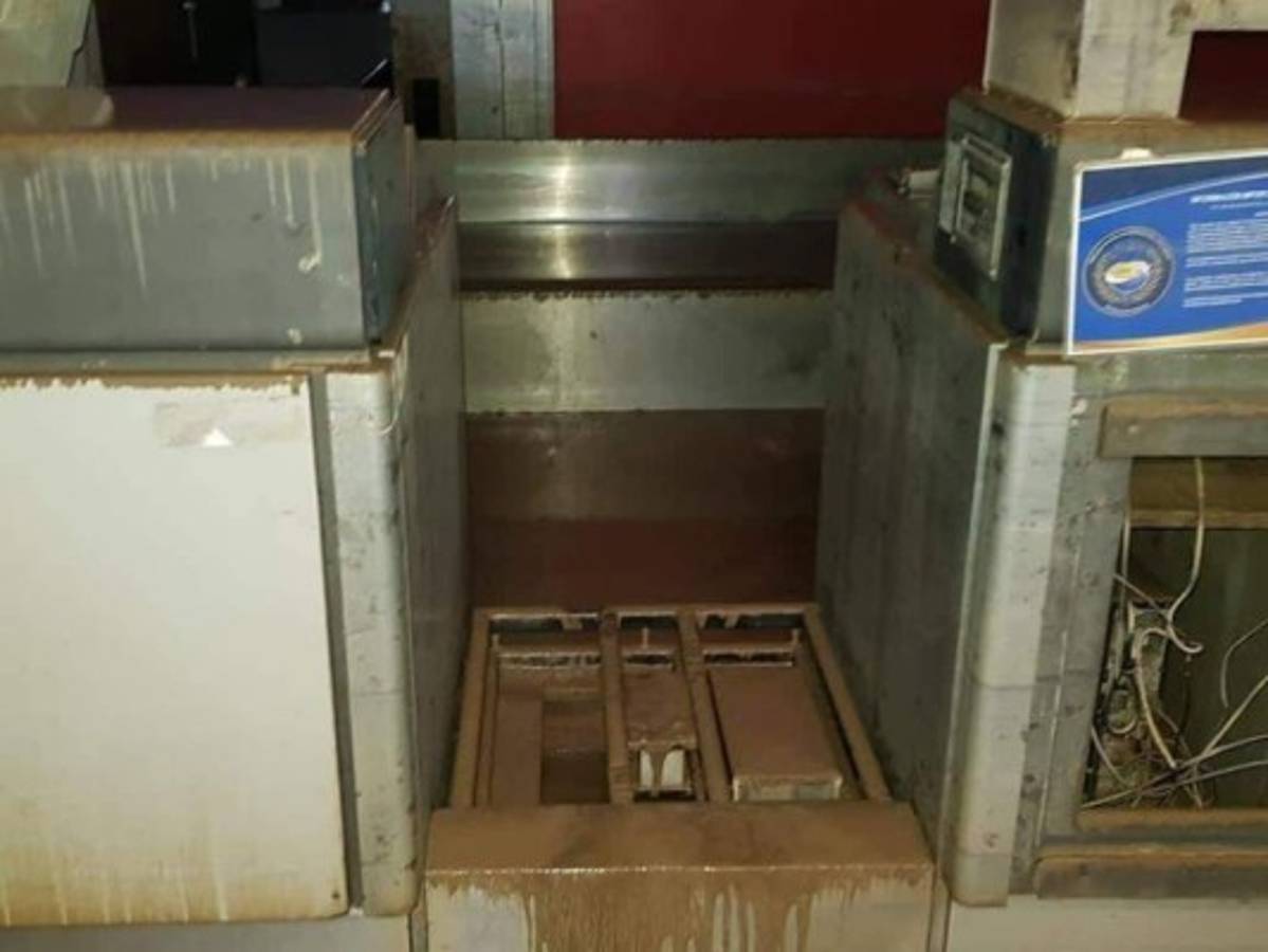 ¿Cuánto tardarán en habilitarlo? Así luce el aeropuerto de San Pedro Sula tras el paso de Eta