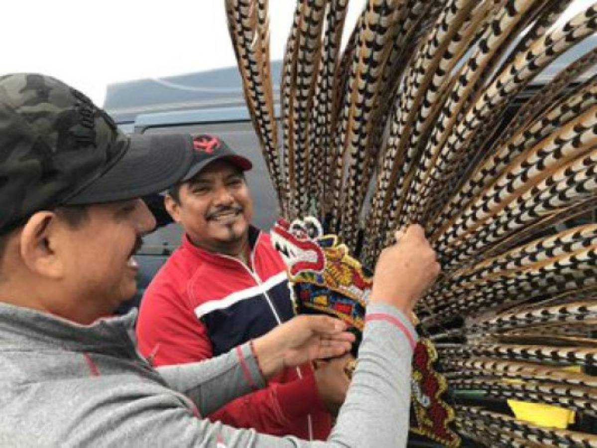 La épica bandera y el asado: Así es el ambientazo previo al México-Estados Unidos en el MetLife   