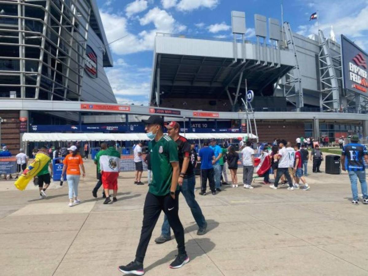 Así se vive el ambiente previo al Honduras-Costa Rica en Denver: Familia de jugador de la H presente