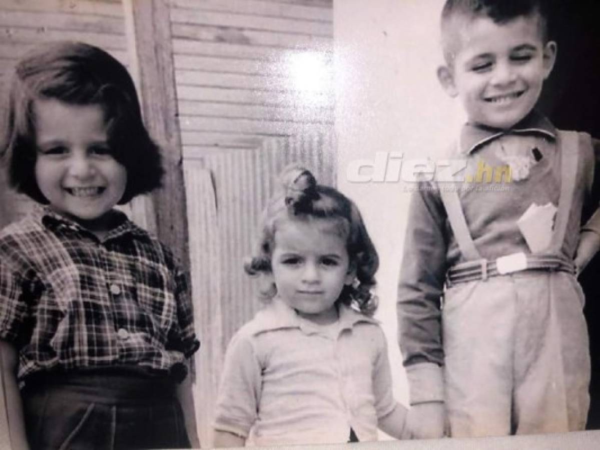 Las fotos inéditas de Salvador Nasralla de niño junto a su madre y en facetas de su vida profesional