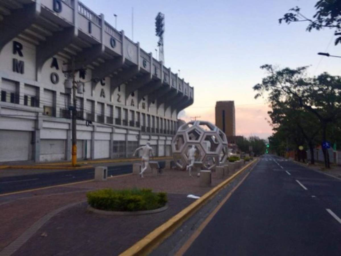 ¡Calles solitarias y vallas! Así luce San Pedro Sula durante toque de queda absoluto